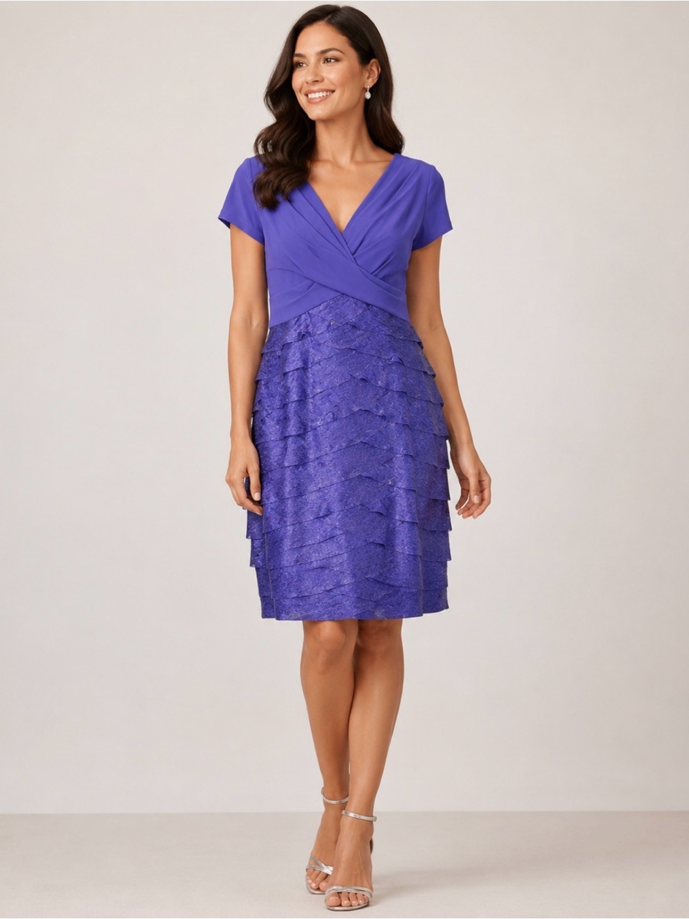 Adrianna Papell Designer Cocktail Dress Women’s Size 6 Purple Midi Ruffles